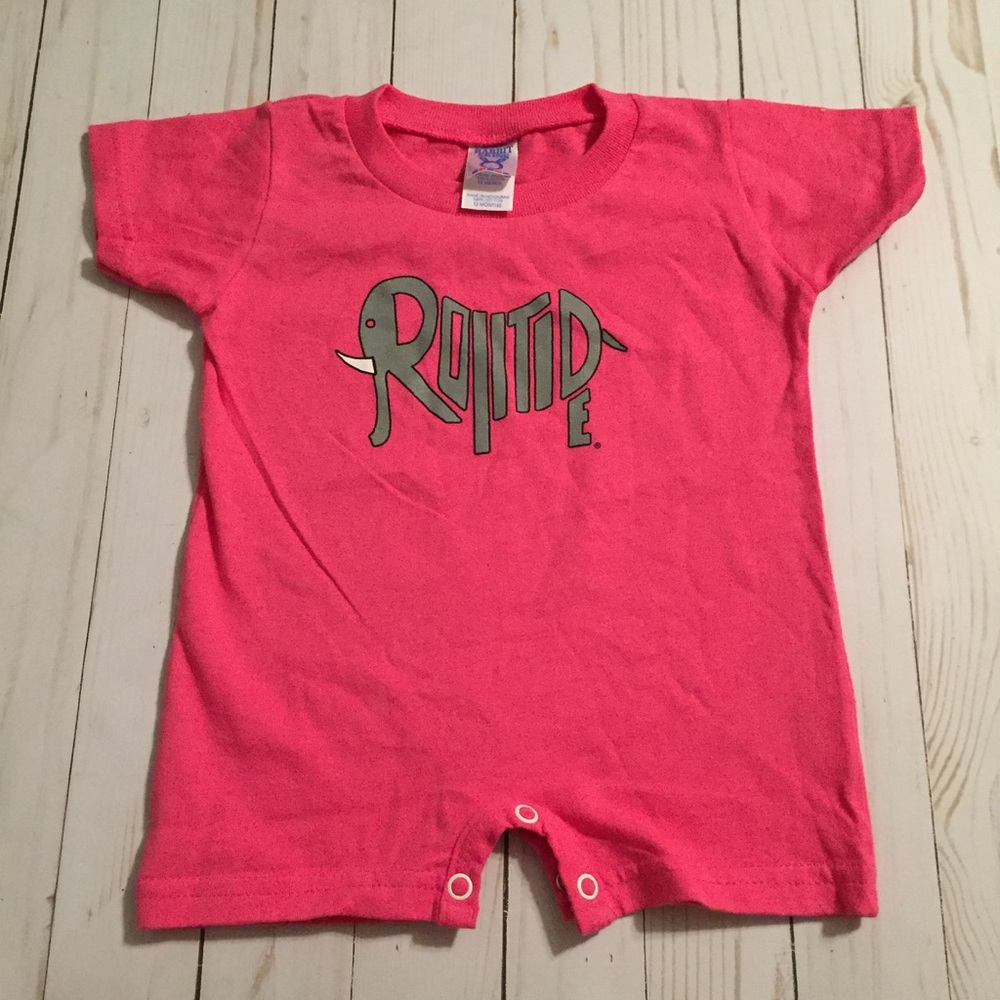 Fuchsia Pink Bodysuit Alabama Elephant Baby Romper